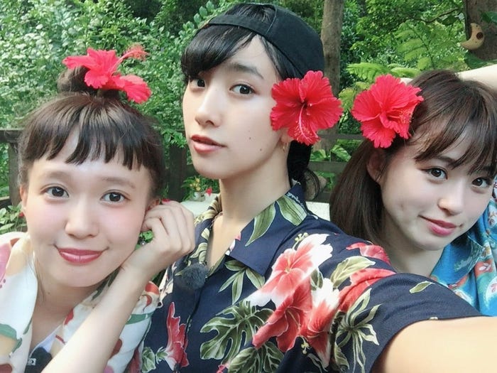 (左から)柴田紗希、中田クルミ、やのあんな(写真提供:MBS)