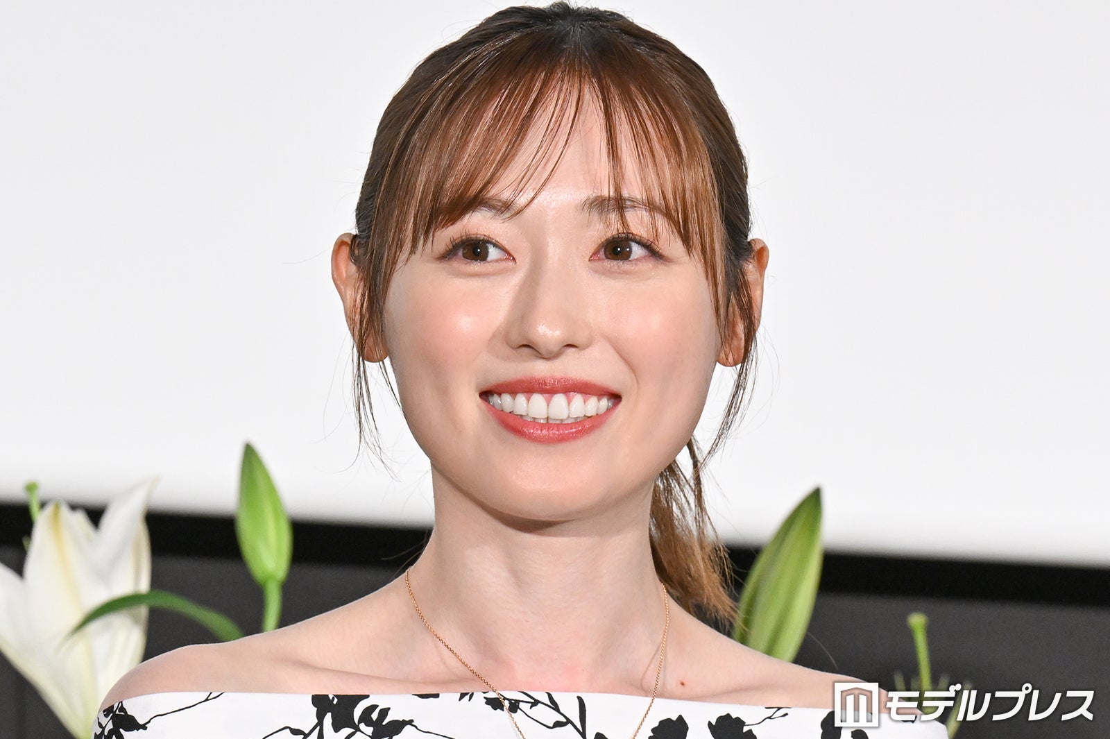 福原遥、大物女優との初共演に感激「自分にとって一生の宝物」【あの星が降る丘で、君とまた出会いたい。】