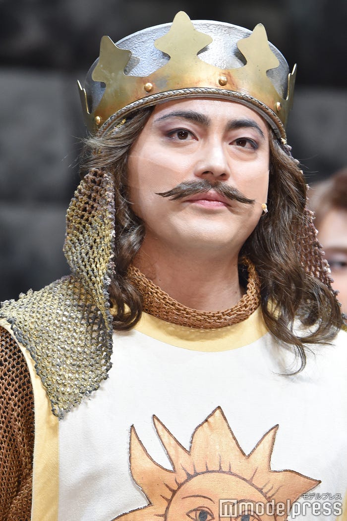 山田孝之 俺は泣いた 主演ミュージカルで共演者に感激 モンティ パイソンのspamalot モデルプレス 山田孝之 俺は泣いた 主演ミュージカルで共演者に感激 モンティ パイソンのspamalot モデルプレス