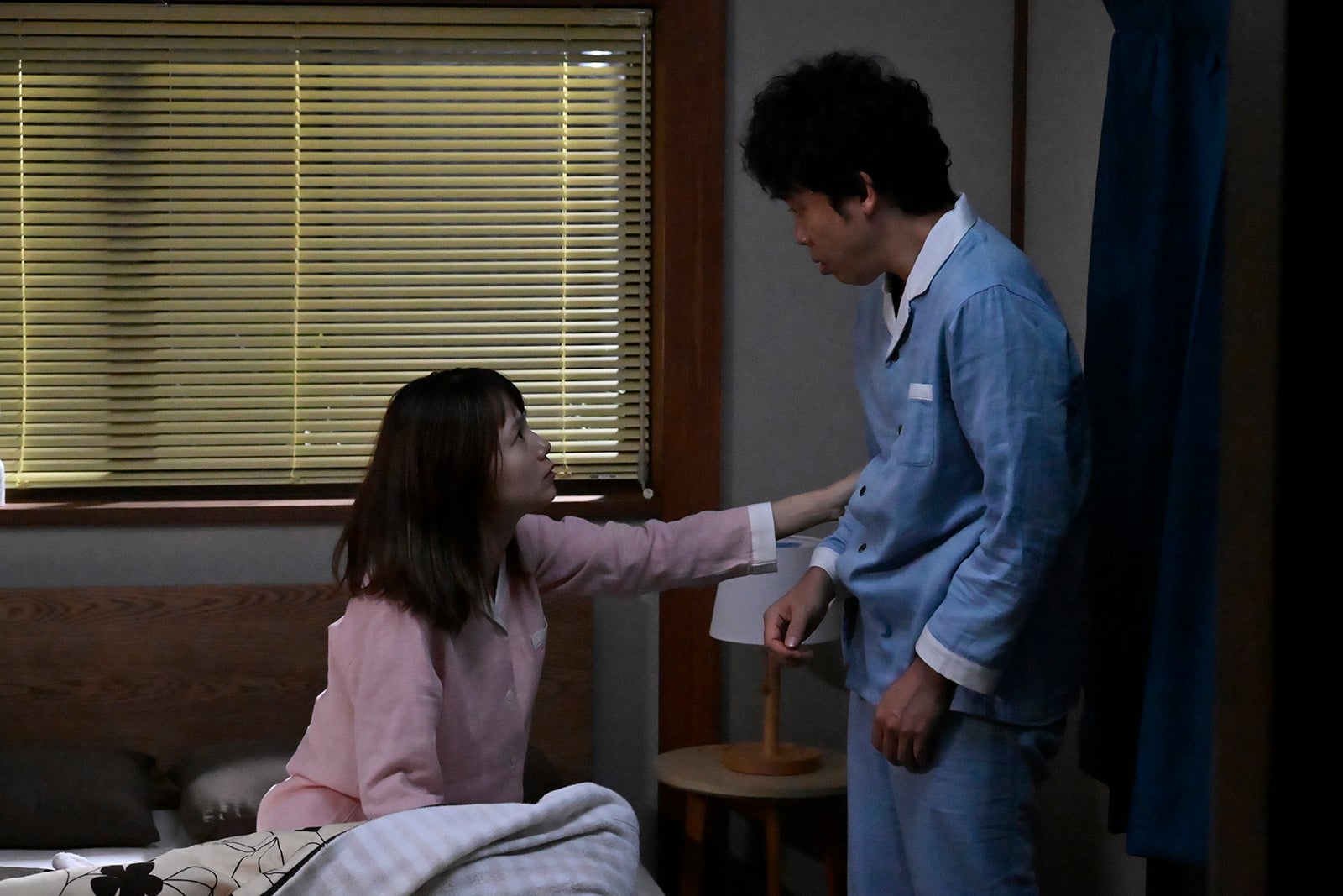 宮崎あおい、大泉洋「ちょっとだけエスパー」第1話（C）テレビ朝日