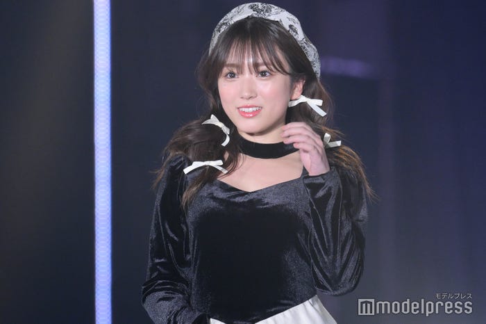 矢吹奈子(C)モデルプレス