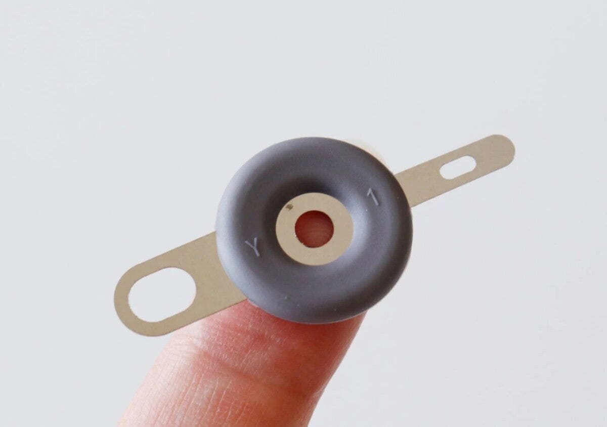 ダイソー　ヤーンスレダー