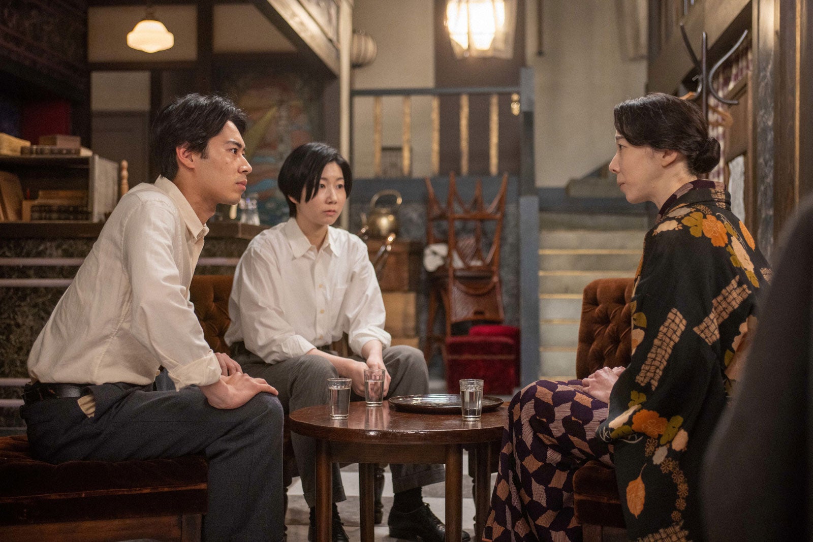 戸塚純貴、土居志央梨、平岩紙「虎に翼」第63話（C）NHK