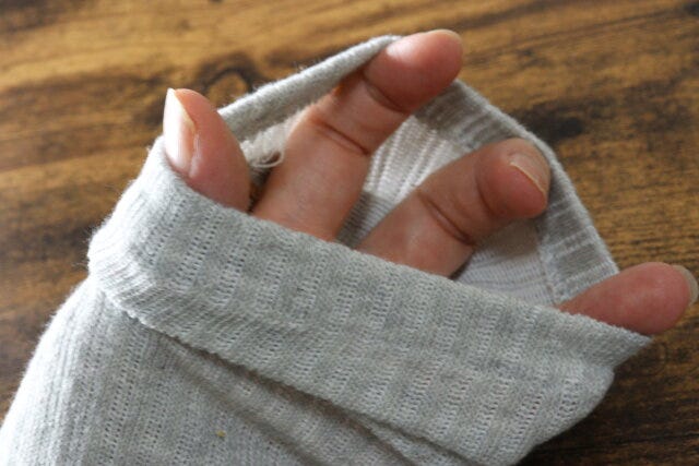 セリア ポケット付きレッグウォーマー 使用例 着用例 セリア ポケット付きレッグウォーマー 使用例 着用例