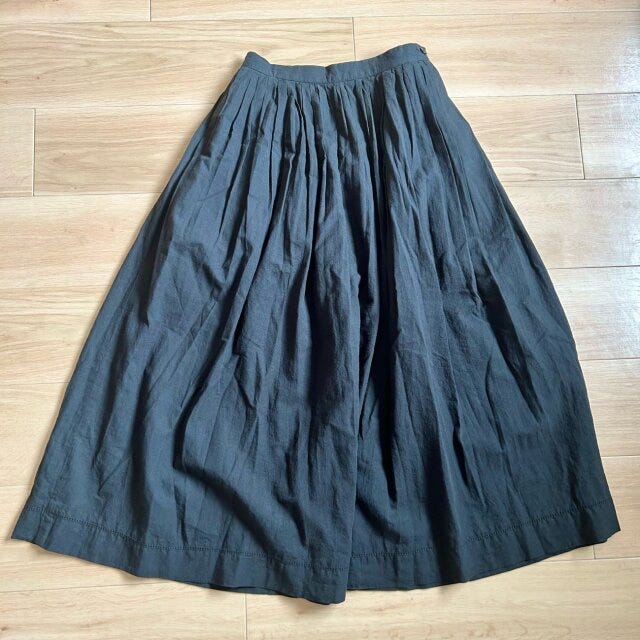 ユニクロ　スカート　黒