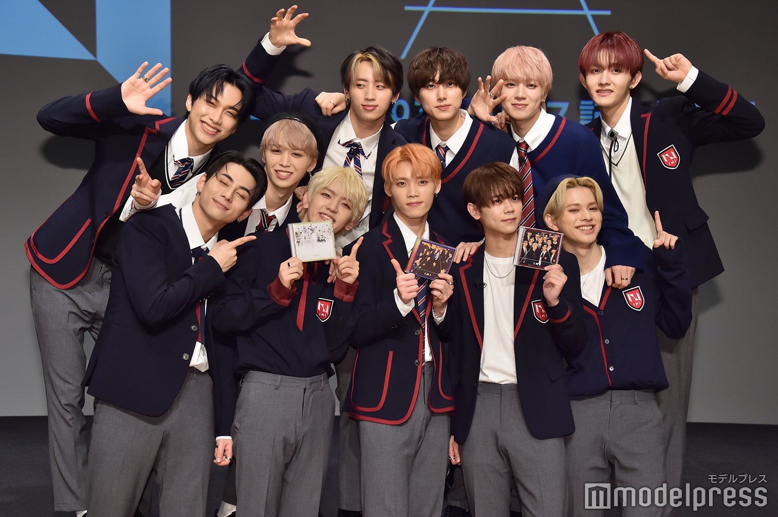 INI（C）モデルプレス