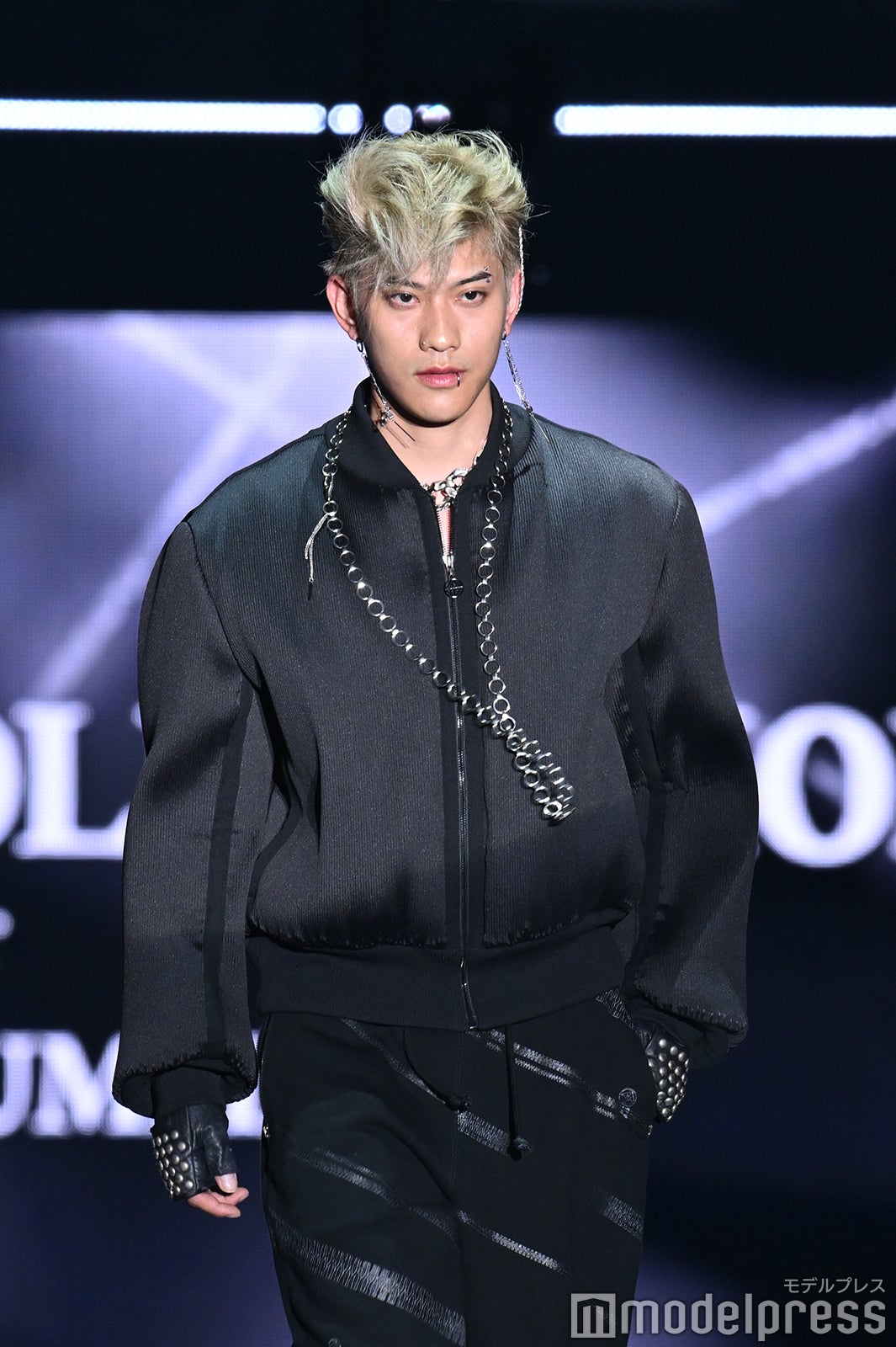 （C）モデルプレス