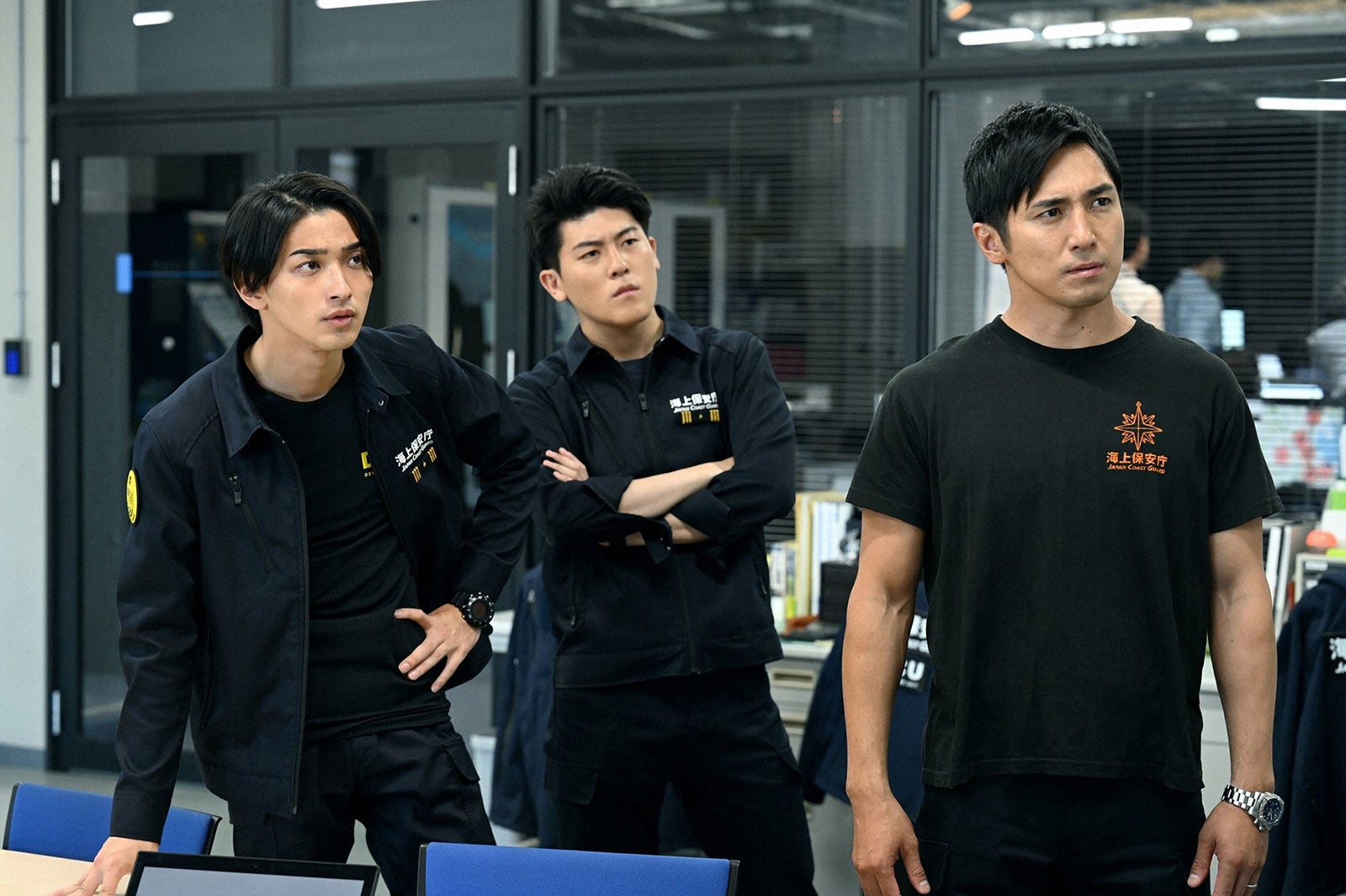 横浜流星、有輝（土佐兄弟）、高橋光臣／「DCU」第1話より（C）TBS 