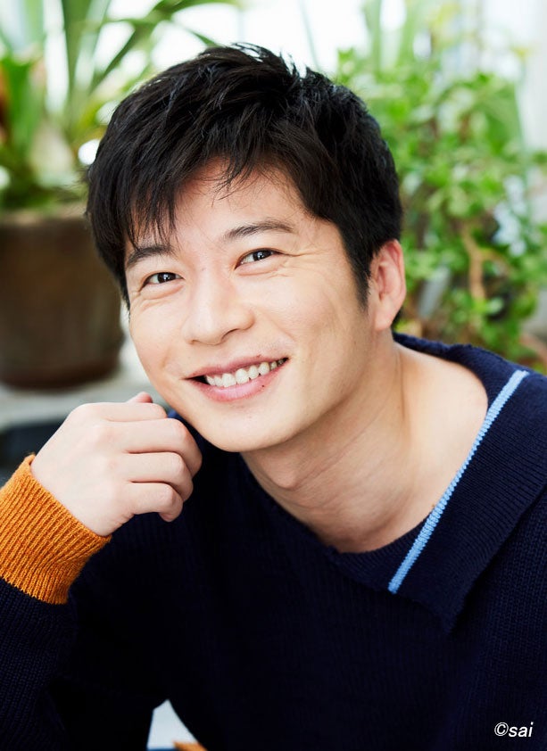 田中圭、K-POPライブのホストに決定 レッドカーペットにも登場【2024 ENA K POP UP CHART SHOW IN JAPAN】