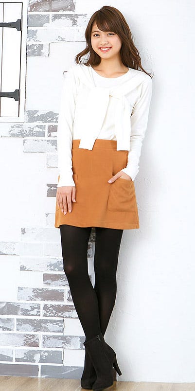 フェイクウールポケットデザイン台形スカート「神戸レタス」1990円(税込)/画像提供:神戸レタス