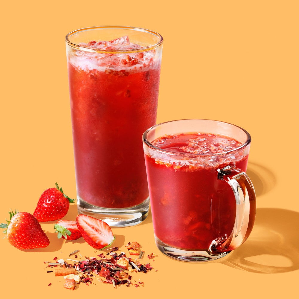 ストロベリー & パッション ティー ／画像提供：スターバックス コーヒー ジャパン
