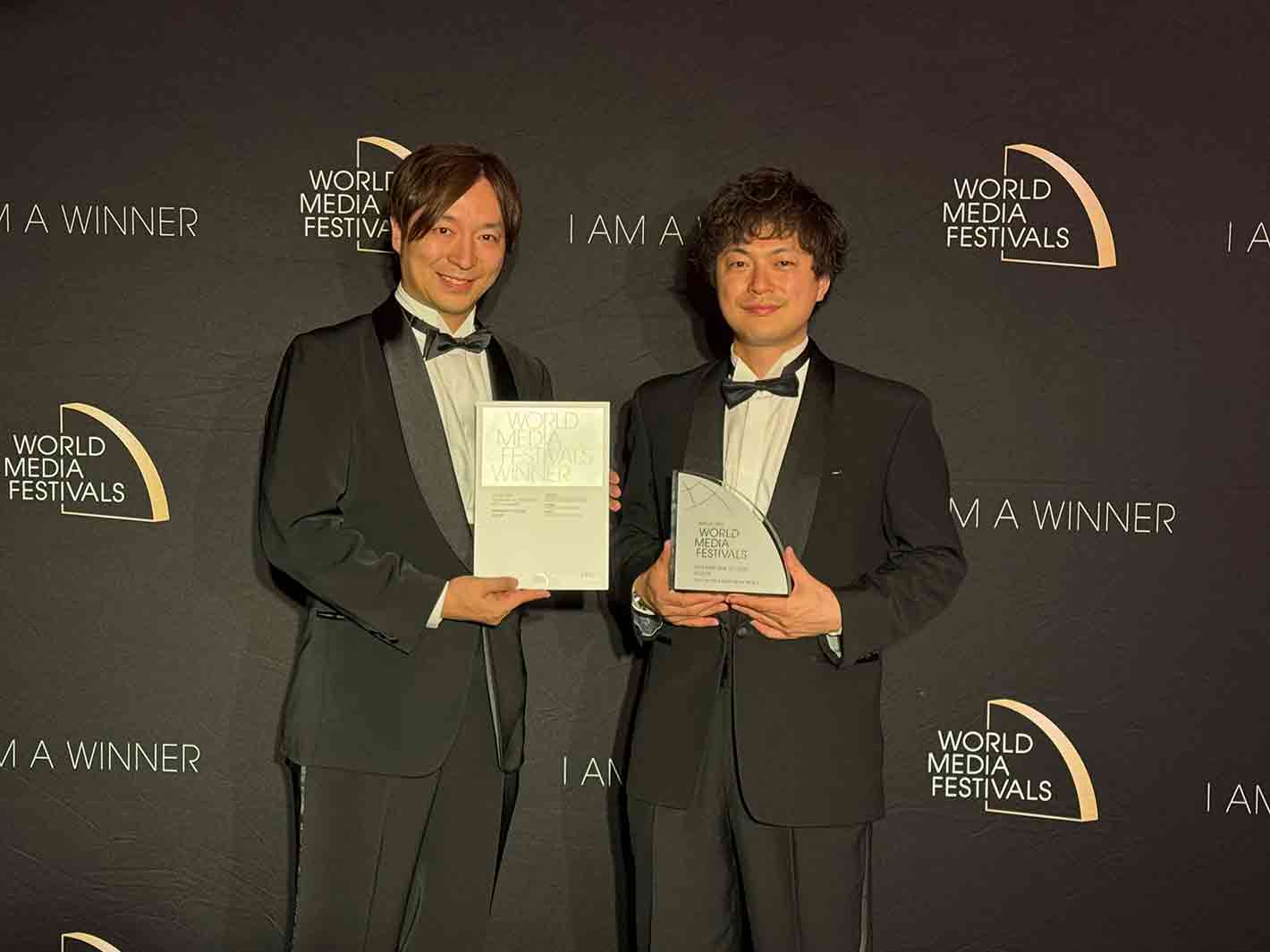 矢﨑裕明氏（チーフプロデューサー）、田中良樹氏（演出）（C）フジテレビ