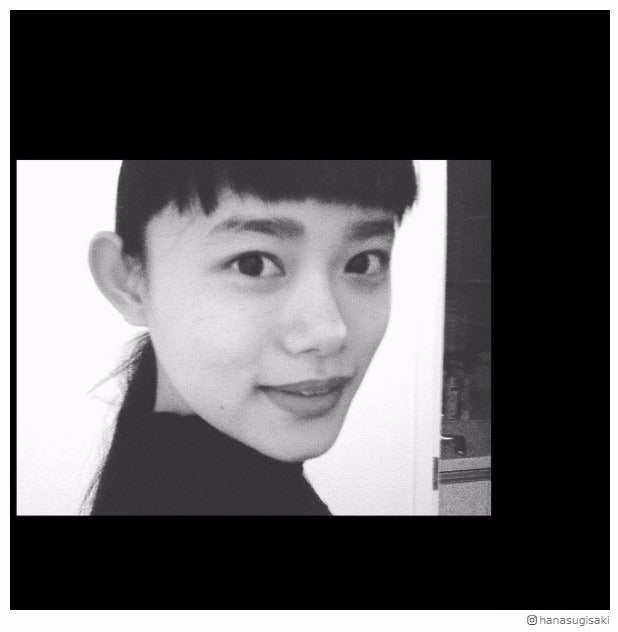 杉咲花、前髪ばっさり“オン眉ヘア”にイメチェン「可愛すぎる」「最強に美人」ファン絶賛