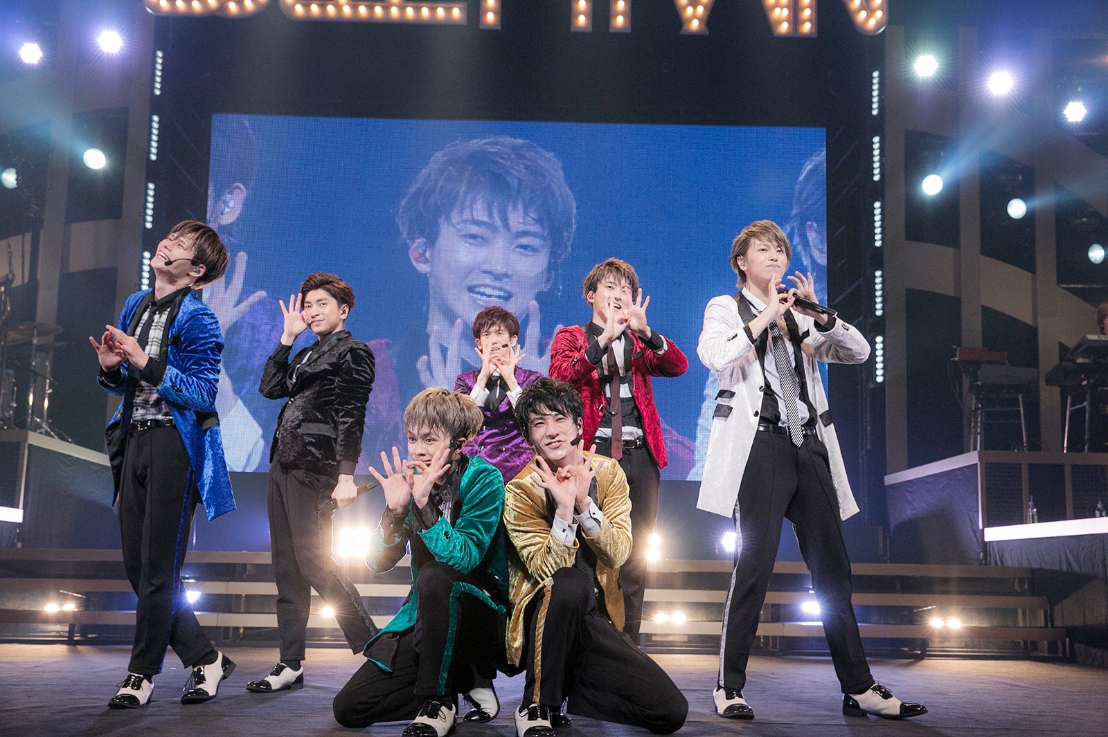 超特急／Photo：米山三郎（SignaL）