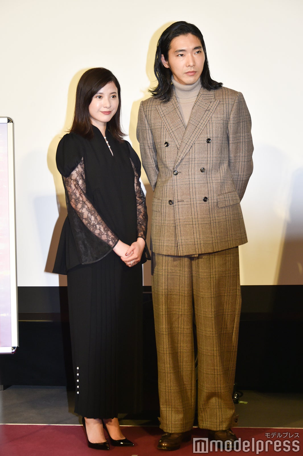 吉高由里子、柄本佑（C）モデルプレス
