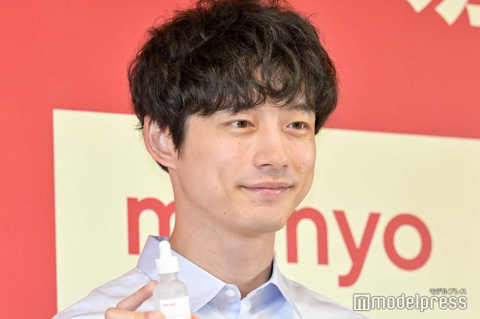 坂口健太郎(C)モデルプレス