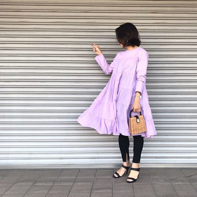 人気のレギンス 大人世代はどう着こなす レギンス ワンピース のおすすめレイヤードコーデ6選 モデルプレス