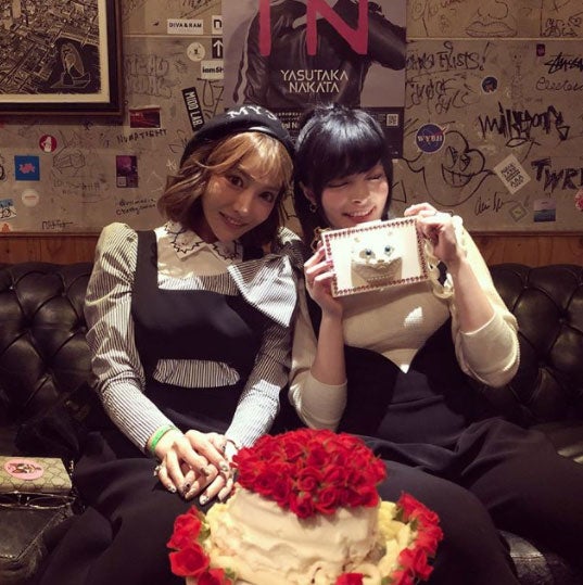 きゃりー、明日花キララと2ショット披露　ゲス極・川谷絵音も集結で驚きの声