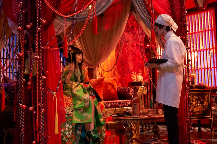 柴咲コウ、神木隆之介 (C)CLAMP・ShigatsuTsuitachi CO.,LTD./講談社