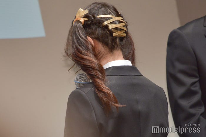 ヘアスタイルにも注目 (C)モデルプレス