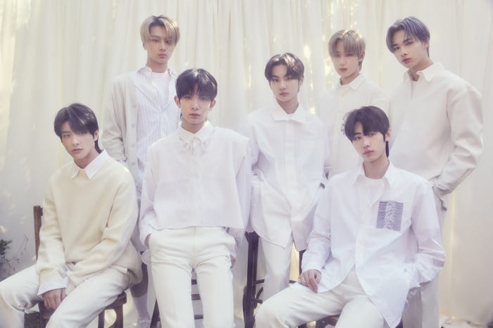 ENHYPEN(C)BELIFT LAB