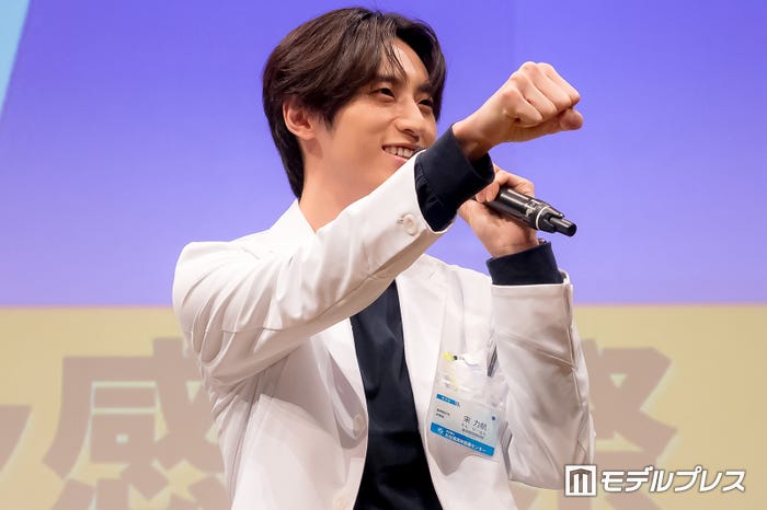 許豊凡(C)モデルプレス