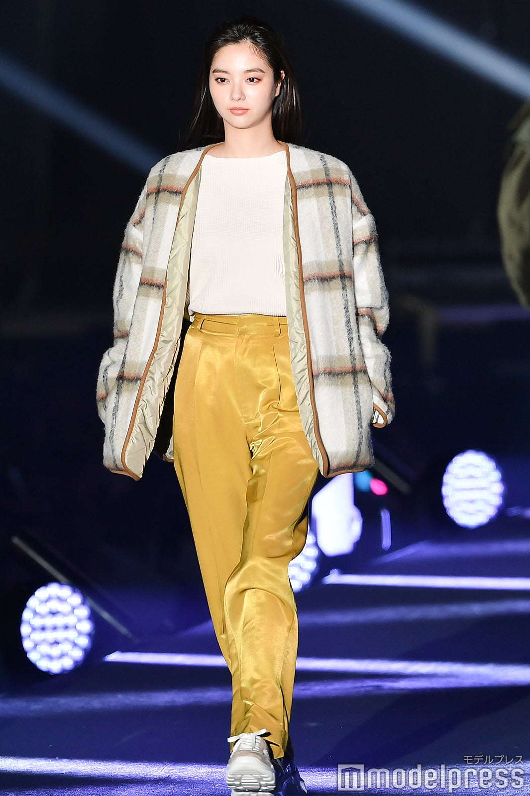 新川優愛（C）モデルプレス