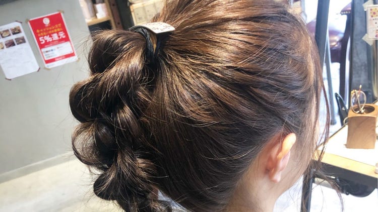 雨の日のお悩み別 おすすめのおしゃれヘアアレンジ特集 モデルプレス 雨の日のお悩み別 おすすめのおしゃれヘアアレンジ特集 モデルプレス