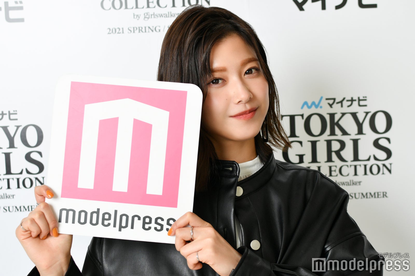 渡邉理佐（C）モデルプレス