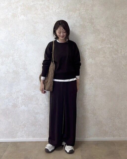 ユニクロシースムースコットンクルーネックセーター着回しこなれコーデ