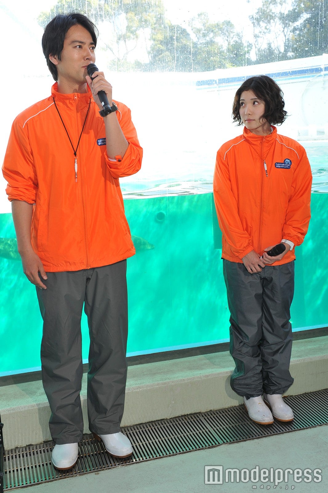 桐谷健太、松岡茉優（C）モデルプレス