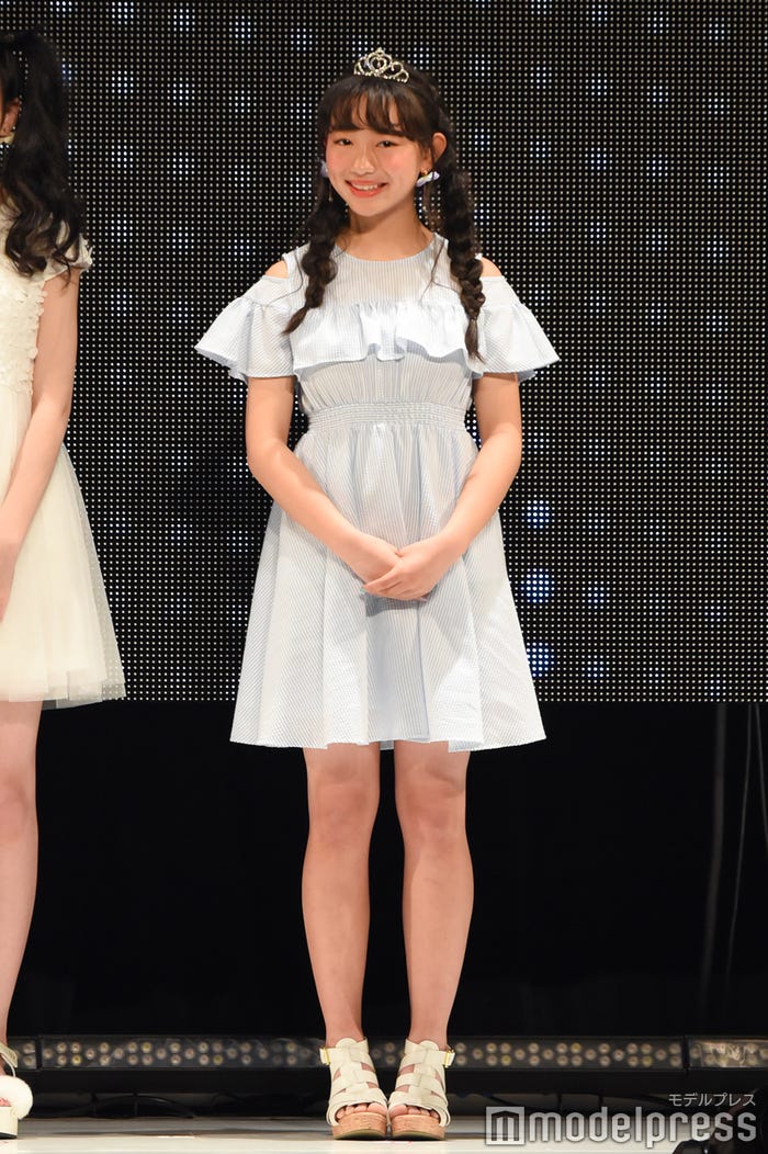 鈴木伶奈 (C)モデルプレス