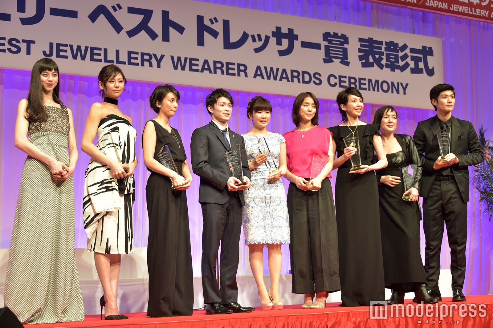 「第28回 日本ジュエリーベストドレッサー賞」表彰式（C）モデルプレス