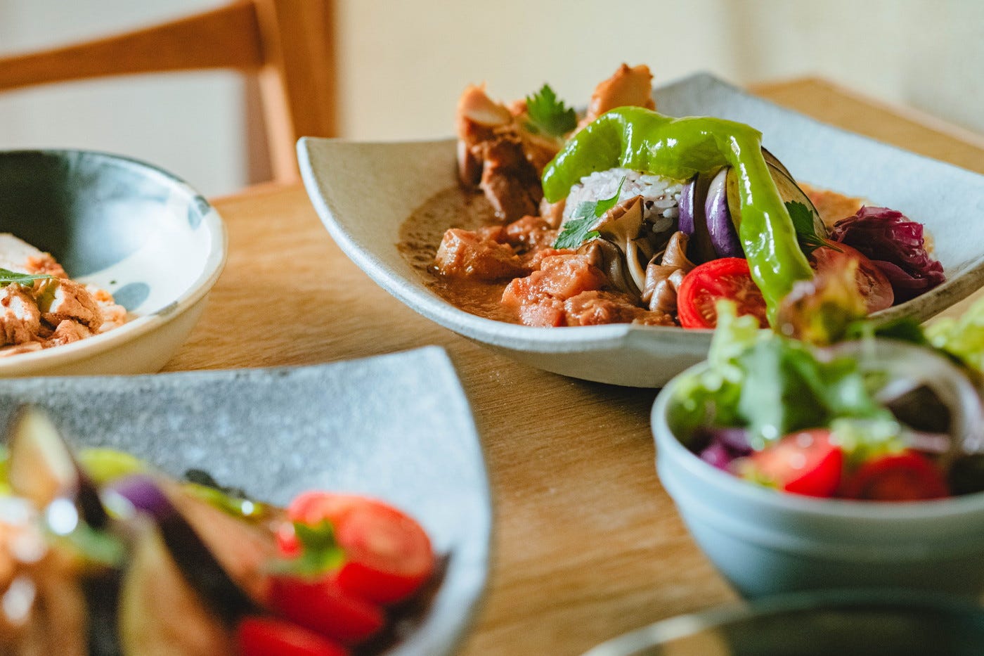 大阪「十八代笹川」スパイスカレー&コーヒーの古民家カフェが誕生