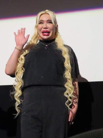 アレン様 居眠りタクシー乗車で「命の危機」「（スピードが）70キロになったり40キロになったり…」