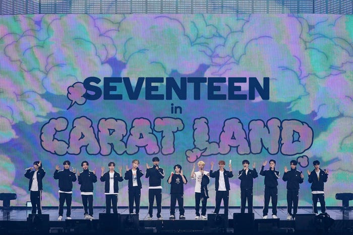 「SEVENTEEN in CARAT LAND」SEVENTEEN(C)PLEDIS Entertainment