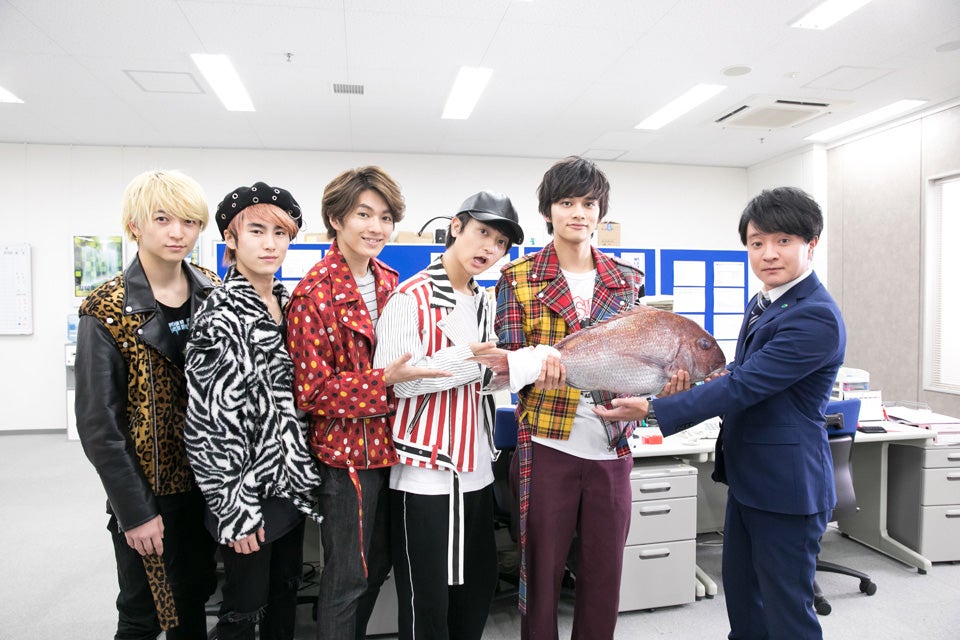 DISH//＆濱田岳（提供写真）