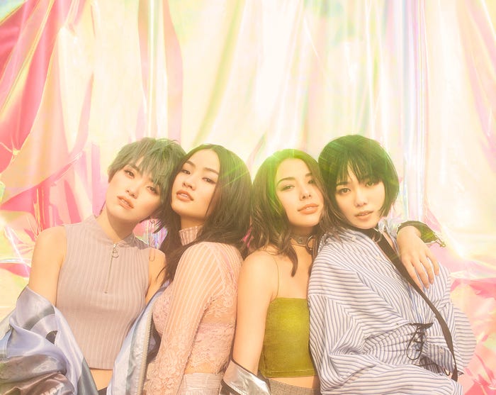 6月14日にミニアルバム「Unwrapped」でデビューを果たすFAKY(画像提供:avex)