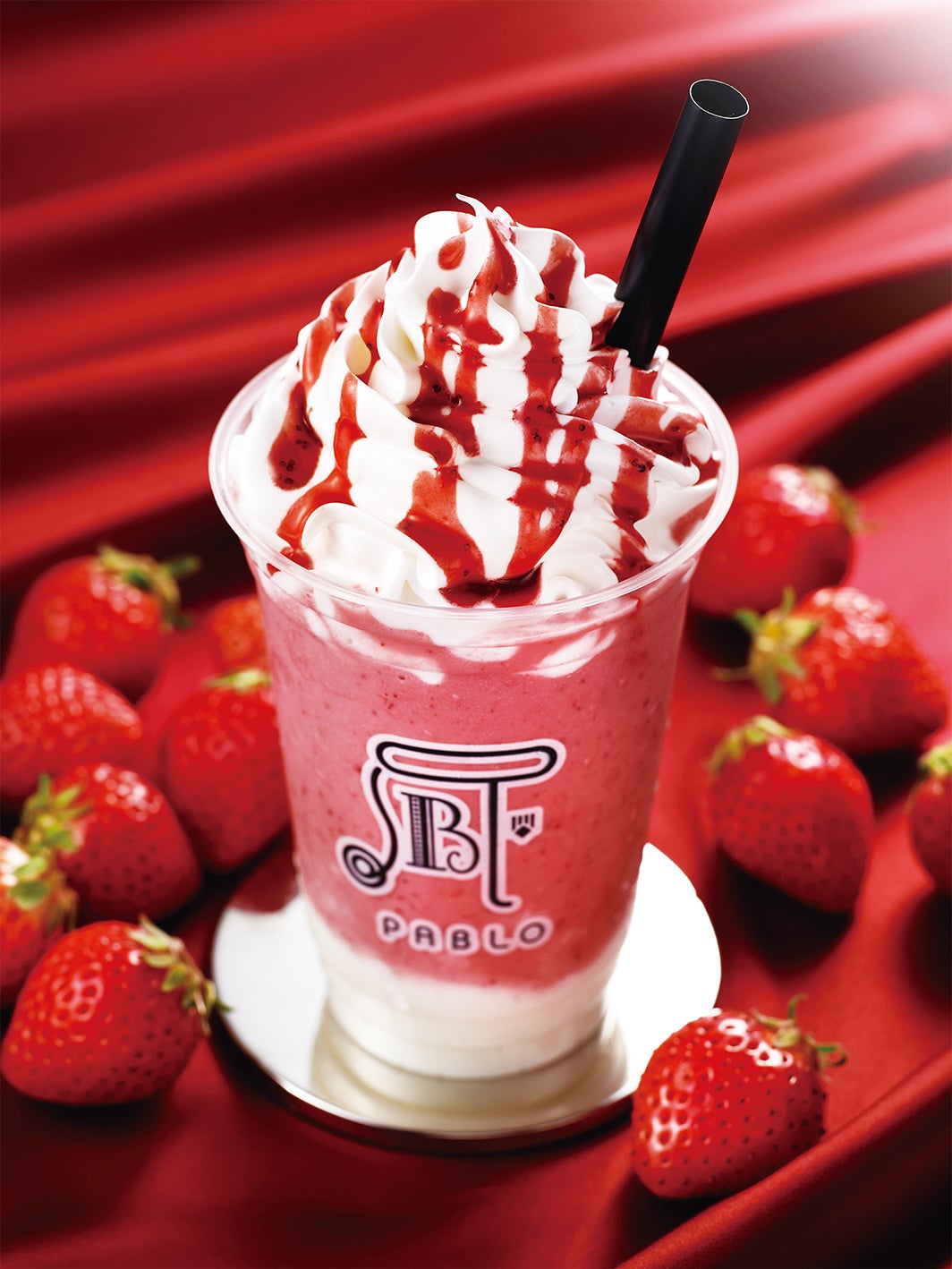 いちごと杏仁のフルーテ／画像提供： PABLO（パブロ）