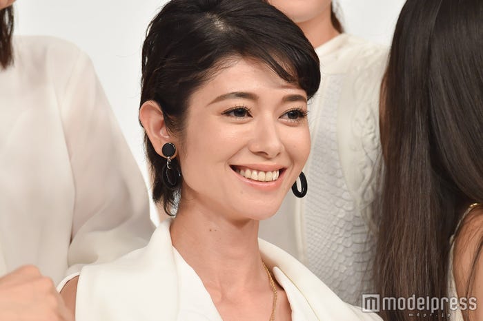 真木よう子 (C)モデルプレス