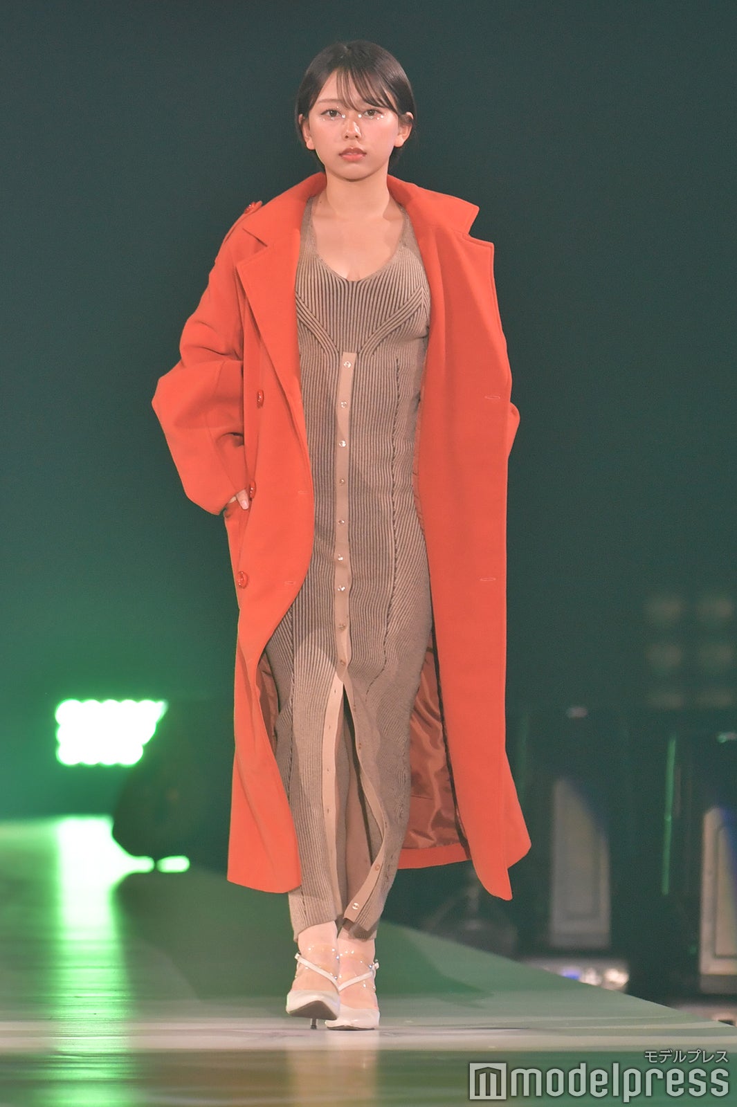 （C）モデルプレス