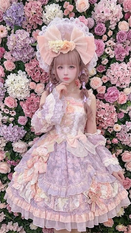 「20代の女性に見える・・・」48歳"可愛すぎるお父さん"の私服姿に驚き「何かがバグってる」