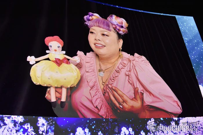 リモートで出席した渡辺直美(C)モデルプレス