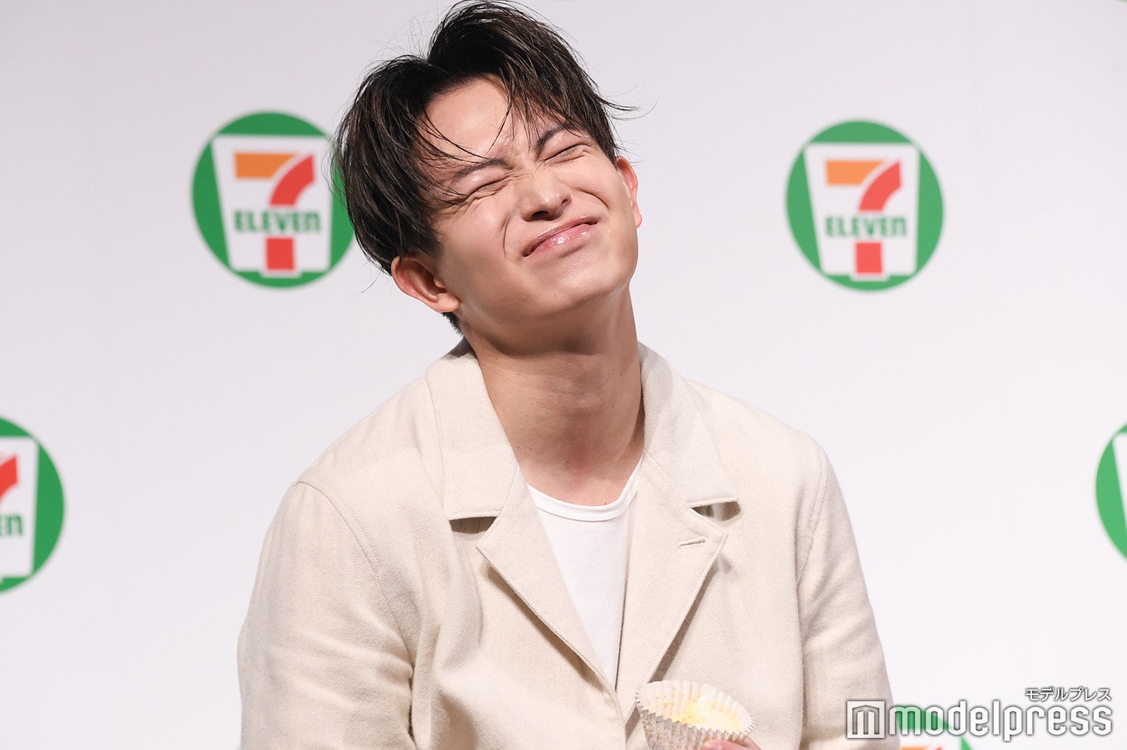 綱啓永、体型維持のために制限も「本当は毎食食べたい」ものとは？2026年挑戦したいことはギター