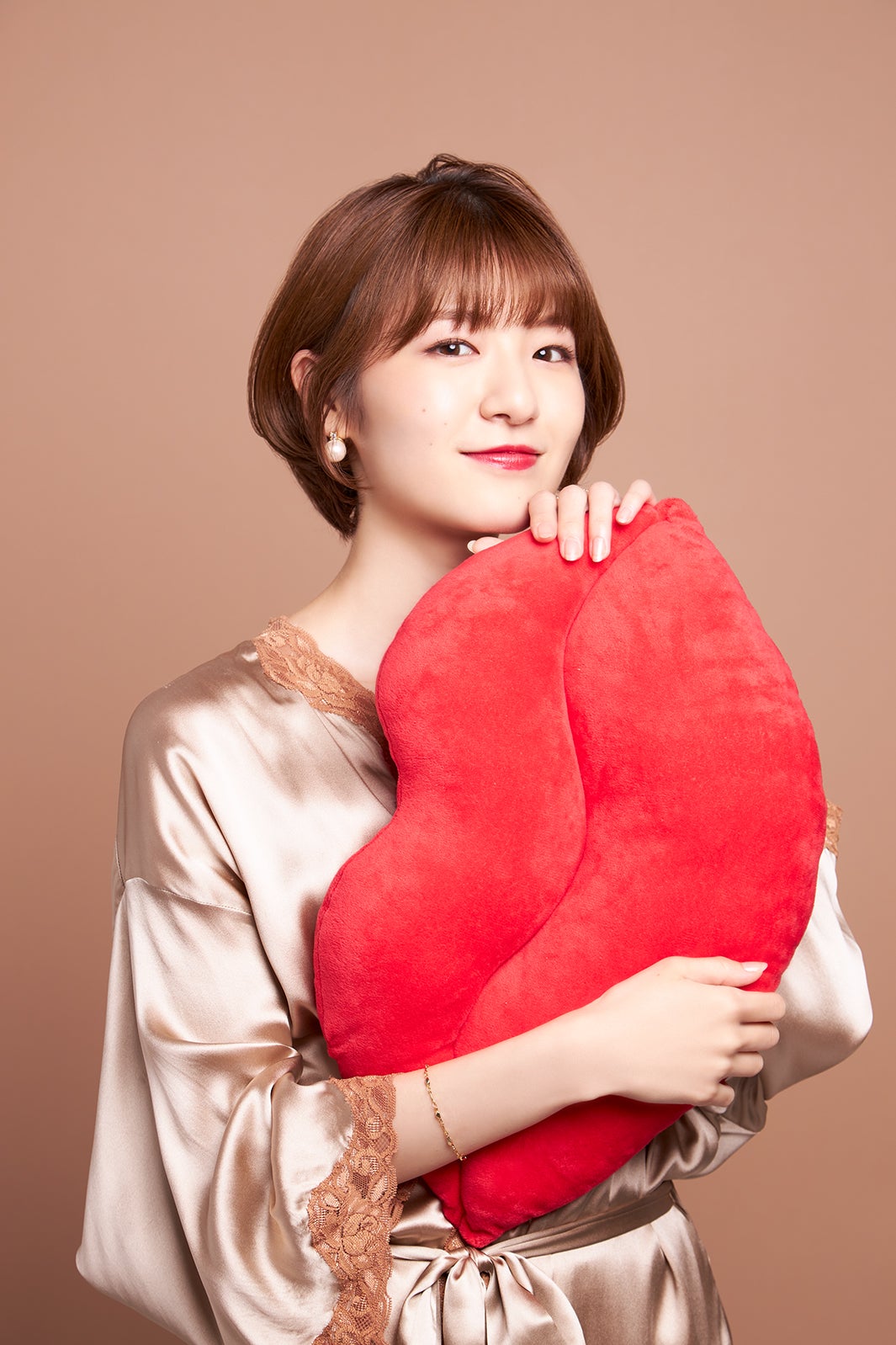 (画像18/27) ＜「ドラ恋」インタビュー：女子編＞江野沢愛美・糸原美波ら“全話ベッドシーン”挑戦への思い 過去の恋愛も明かす モデルプレス