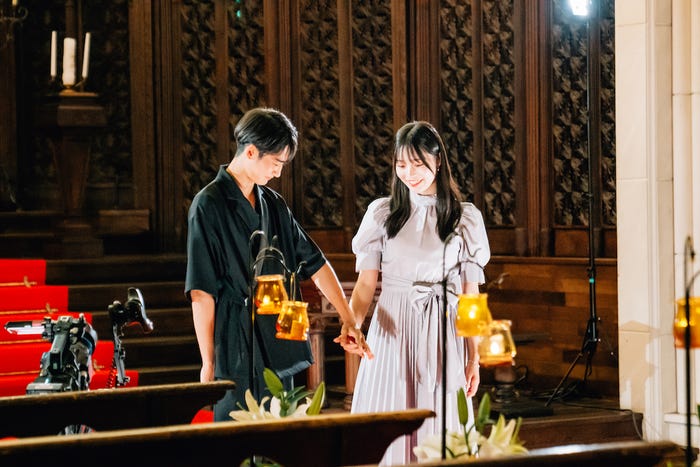 大久保琉唯、高鶴桃羽「オオカミちゃんとオオカミくんには騙されない」第4話(C)AbemaTV, Inc.