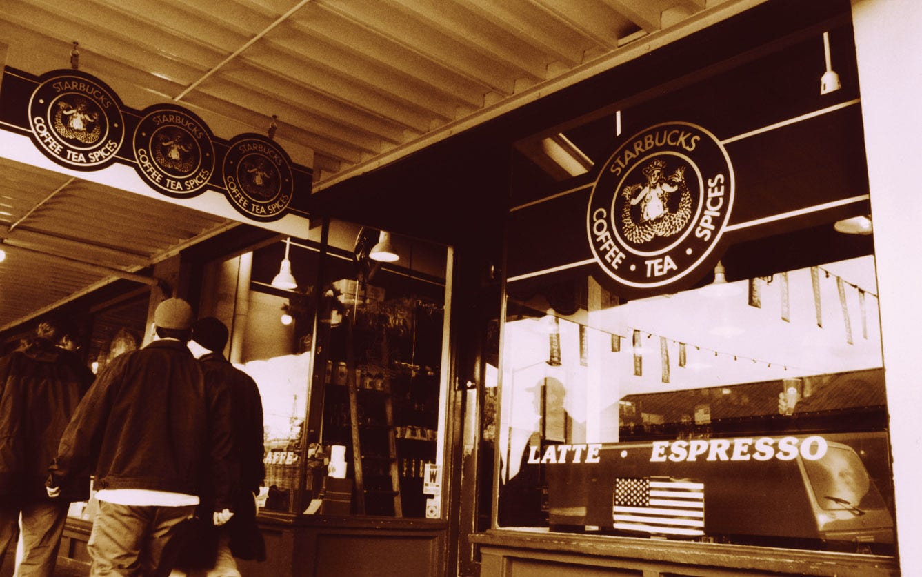 スタバ、ティー特化型カフェを渋谷・兵庫・京都に順次出店