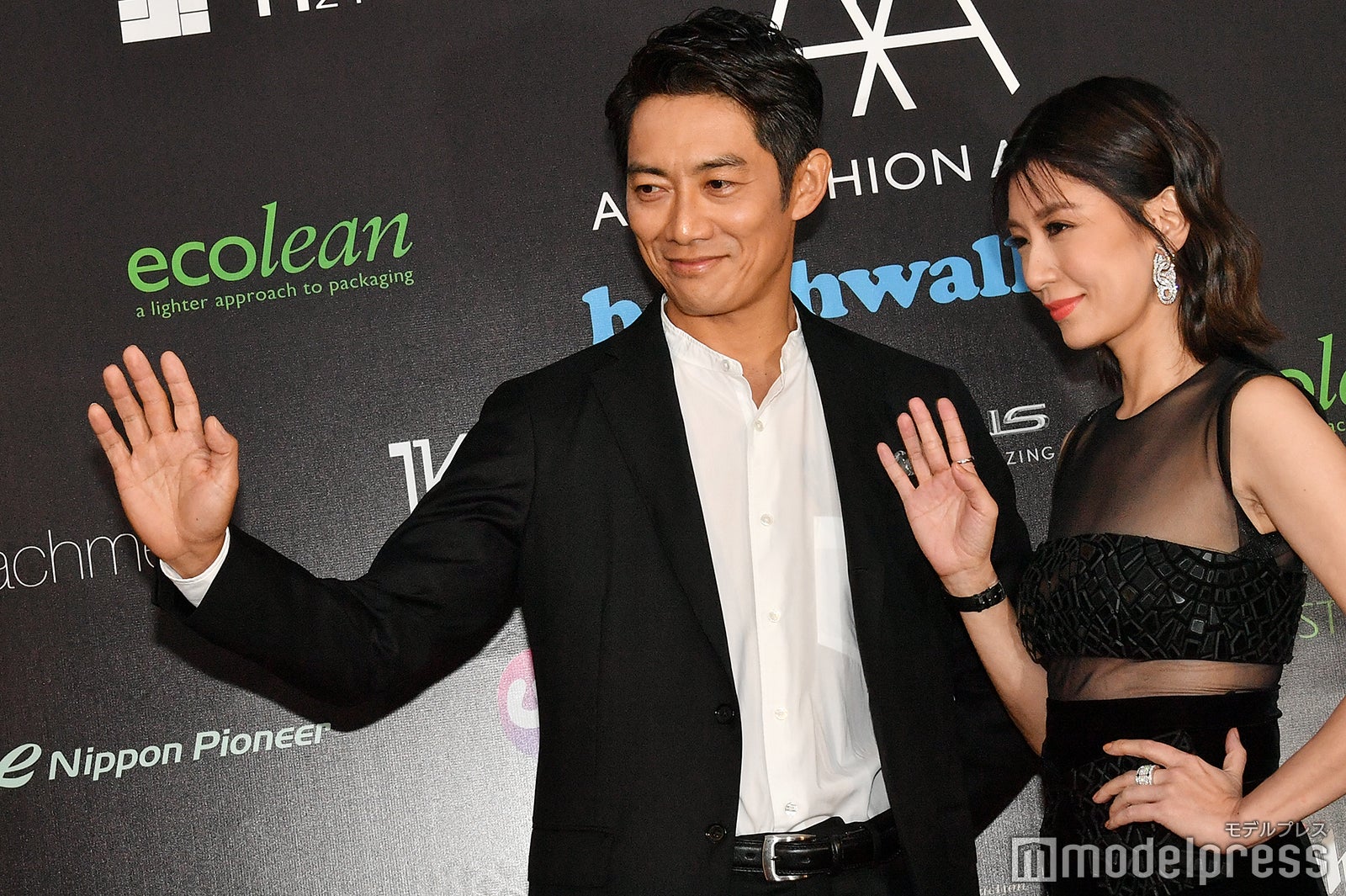 反町隆史、アリッサ・チア（C）モデルプレス