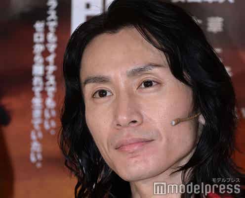 関ジャニ∞安田章大、主演舞台出演中・丸山隆平とのやり取り明かす「20年以上の友達をやってきた関係値かな」<閃光ばなし>