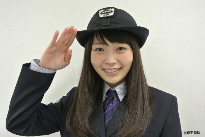 2013年より京王電鉄“プラットガール 高尾かえで”に就任/画像提供:所属事務所